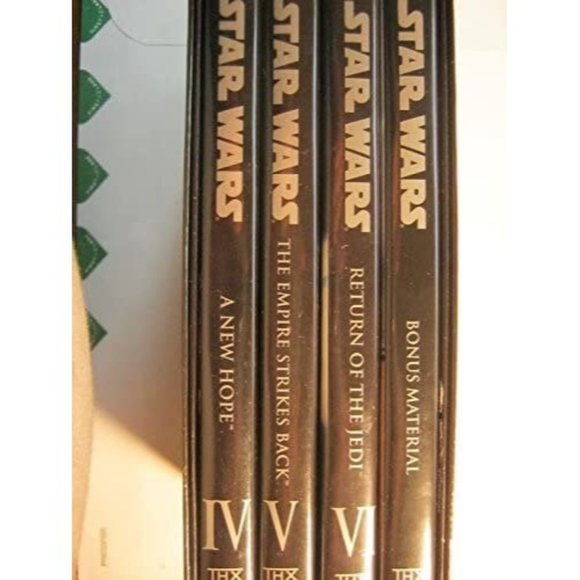 Star Wars 4-Disc DVD Trilogy Box Set NIB - Picture 2 of 4